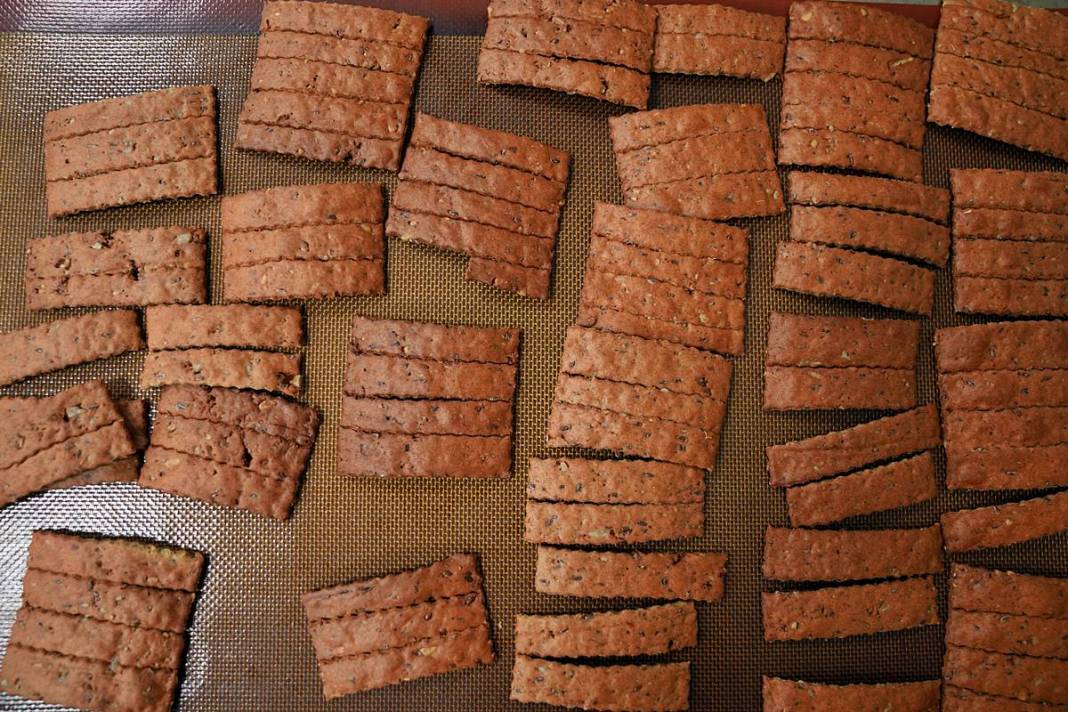 Türk bilim insanı, paça çorbası cipsi üretti! Yurt dışından koli koli sipariş geliyor 15